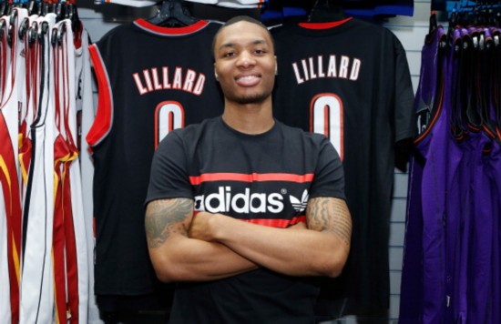 两者交锋常 两者交锋常